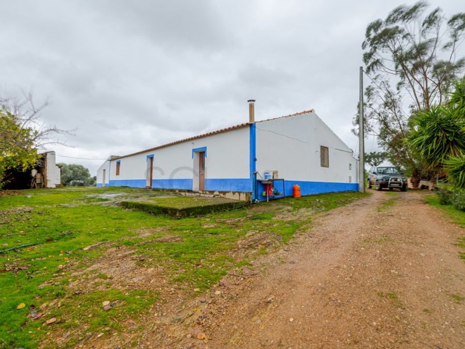 Farm i Vila Verde de Ficalho, Beja - foto 1