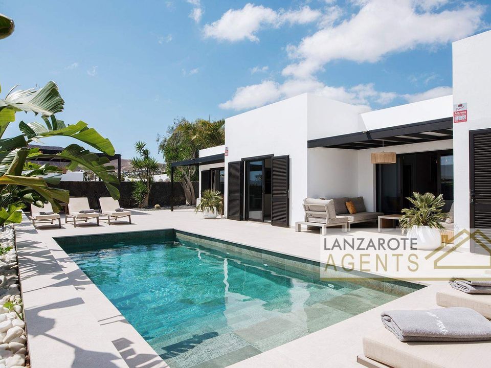 Villa i Playa Blanca (Yaiza), Lanzarote - foto 1