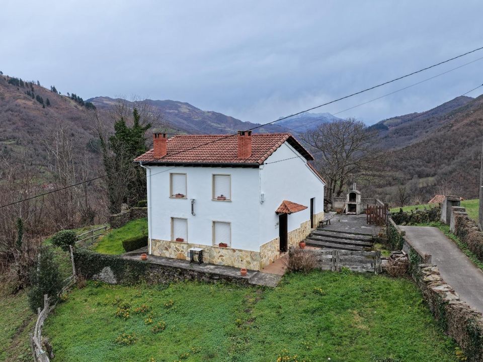 Villa i Aller, Asturias - bilde 2