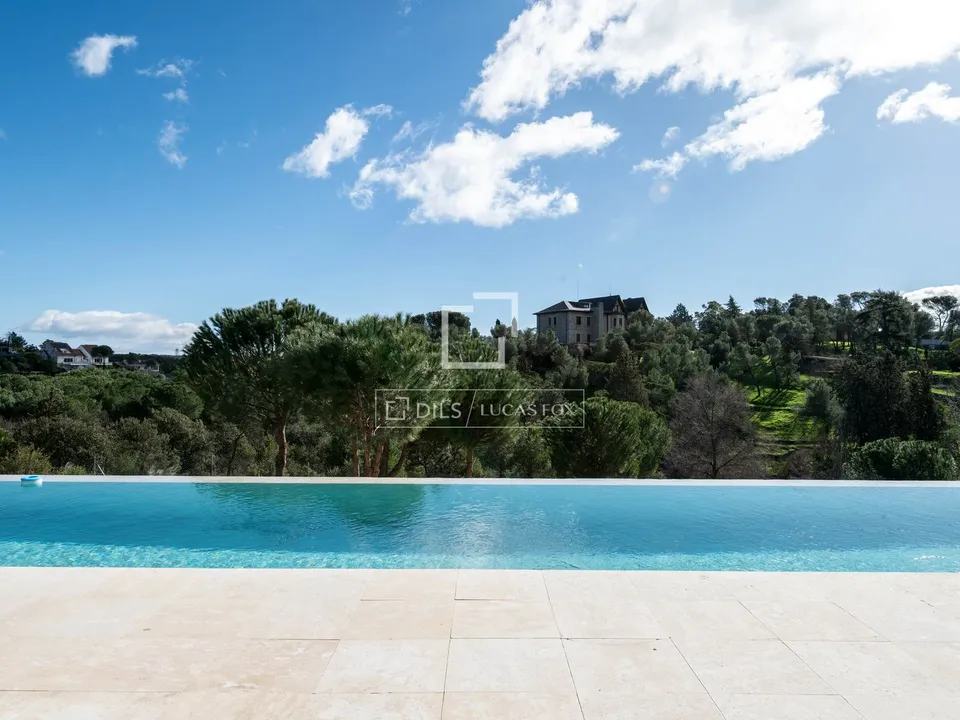 Villa i Torrelodones, Madrid - bilde 1