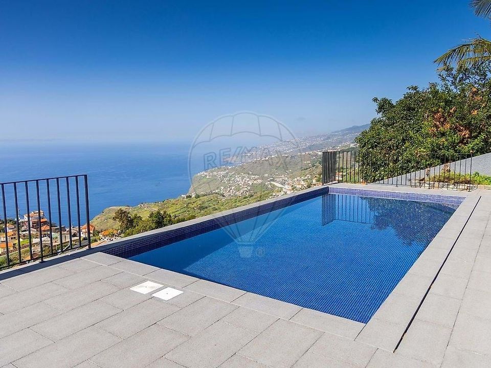 Villa i Camara de Lobos, Madeira - foto 1