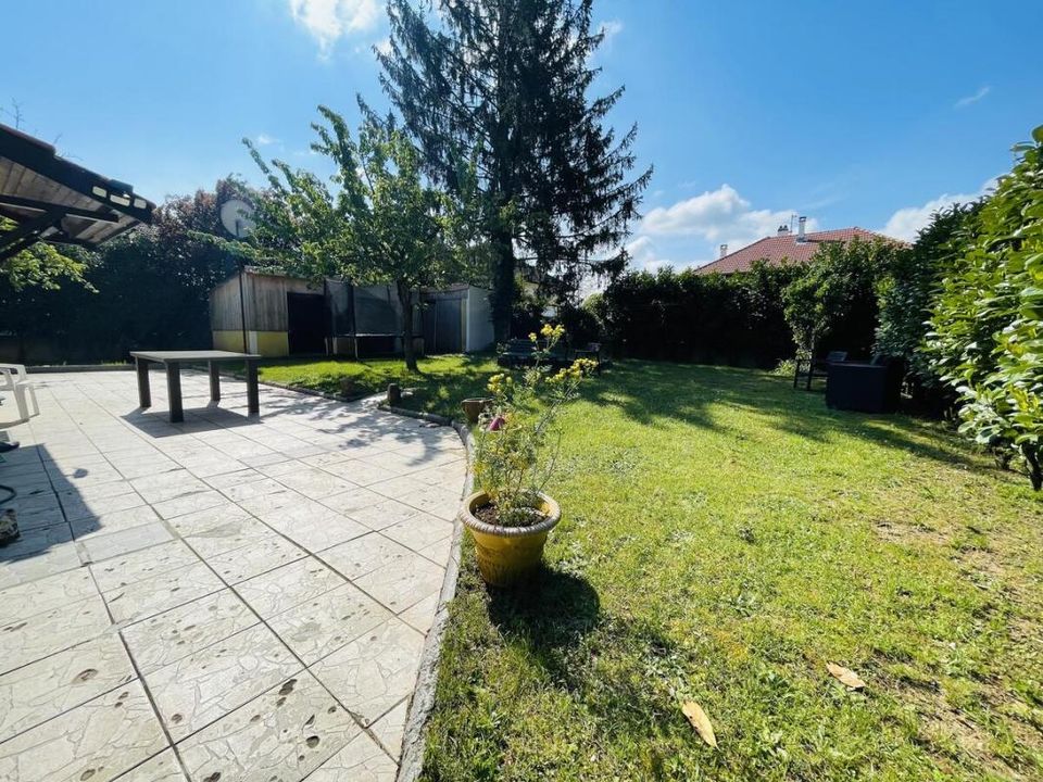 Villa i Charvieu-Chavagneux, Isere - foto 1