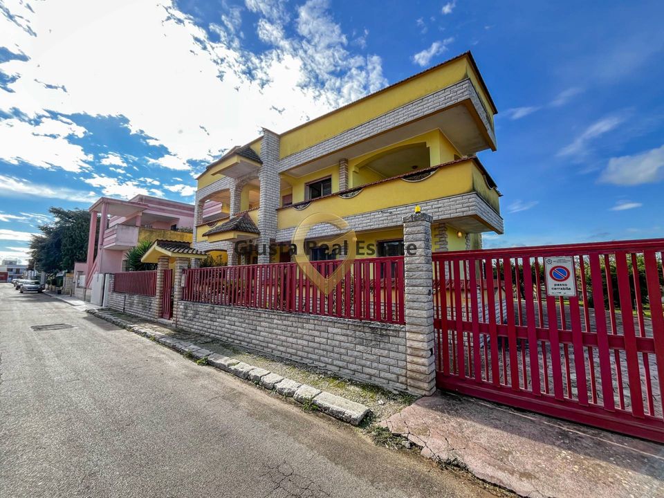 Villa en San Pietro Vernotico, Brindisi - foto 1