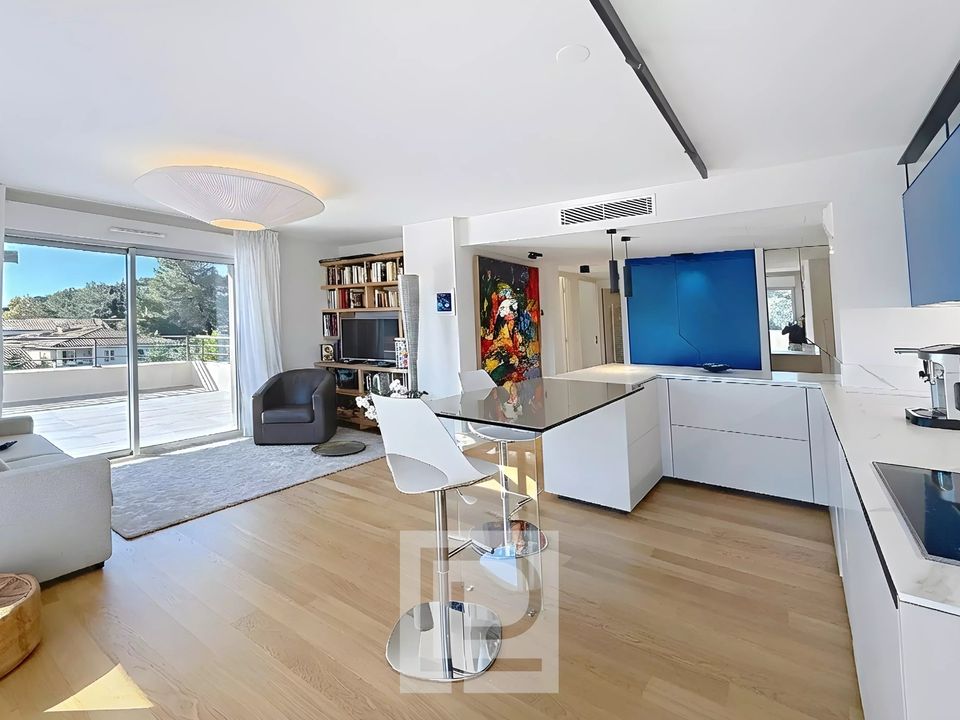 Lejlighed i Mougins, Alpes-Maritimes - foto 1