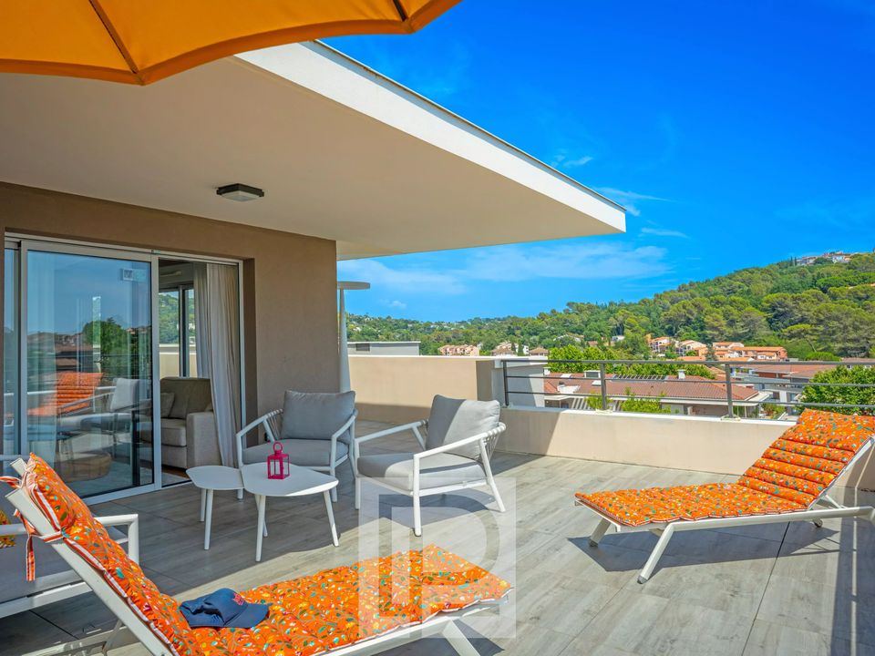 Lejlighed i Mougins, Alpes-Maritimes - foto 2