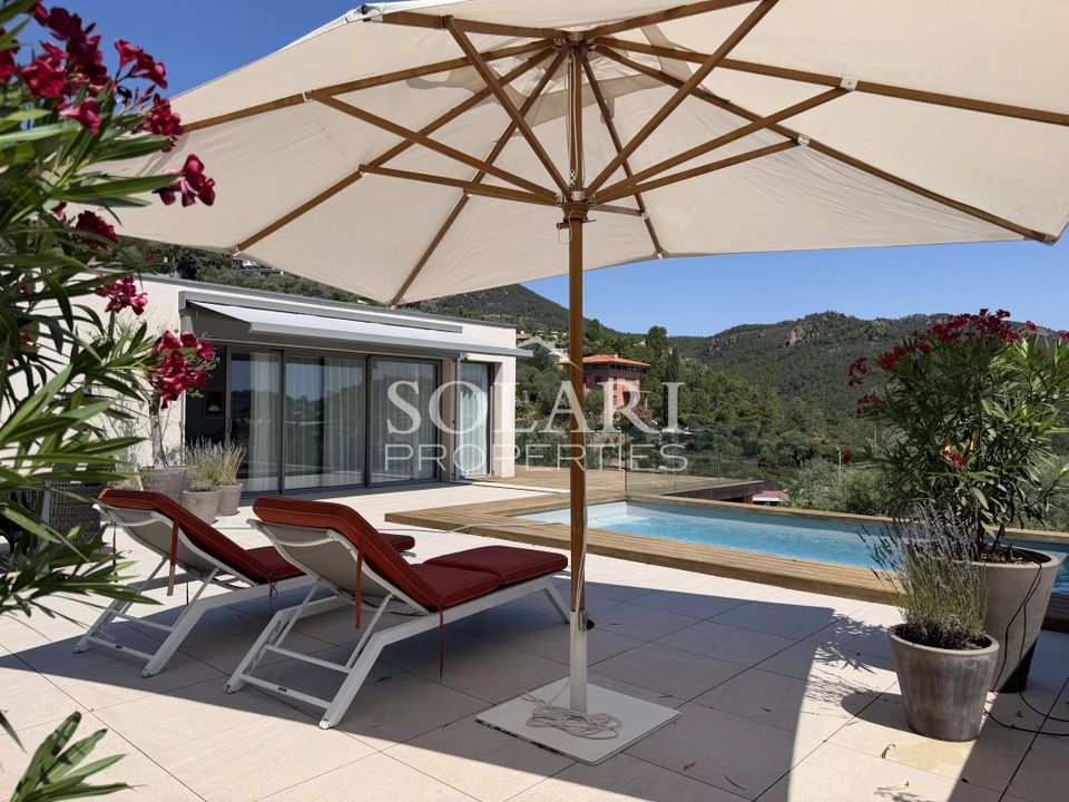 Villa i Theoule-sur-Mer, Alpes-Maritimes - foto 2