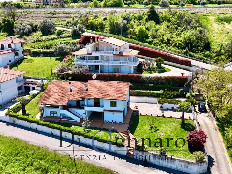 Villa i Tortoreto, Teramo - foto 1