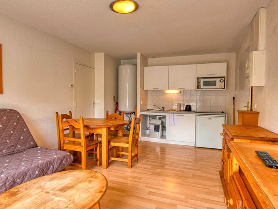 Apartamento em Egletons, Correze - foto 1