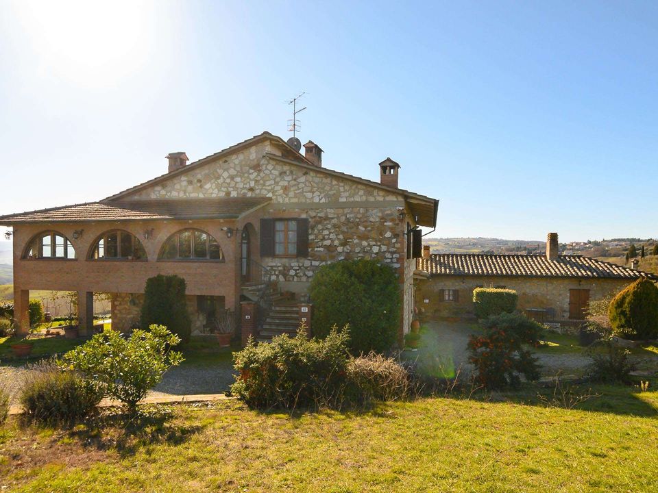 Farm hus i Monteroni d'Arbia, Siena - foto 1