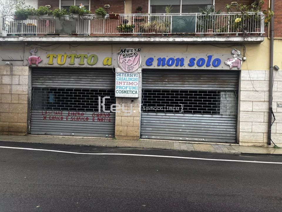 Erhvervsejendom i Terracina, Latina - foto 2