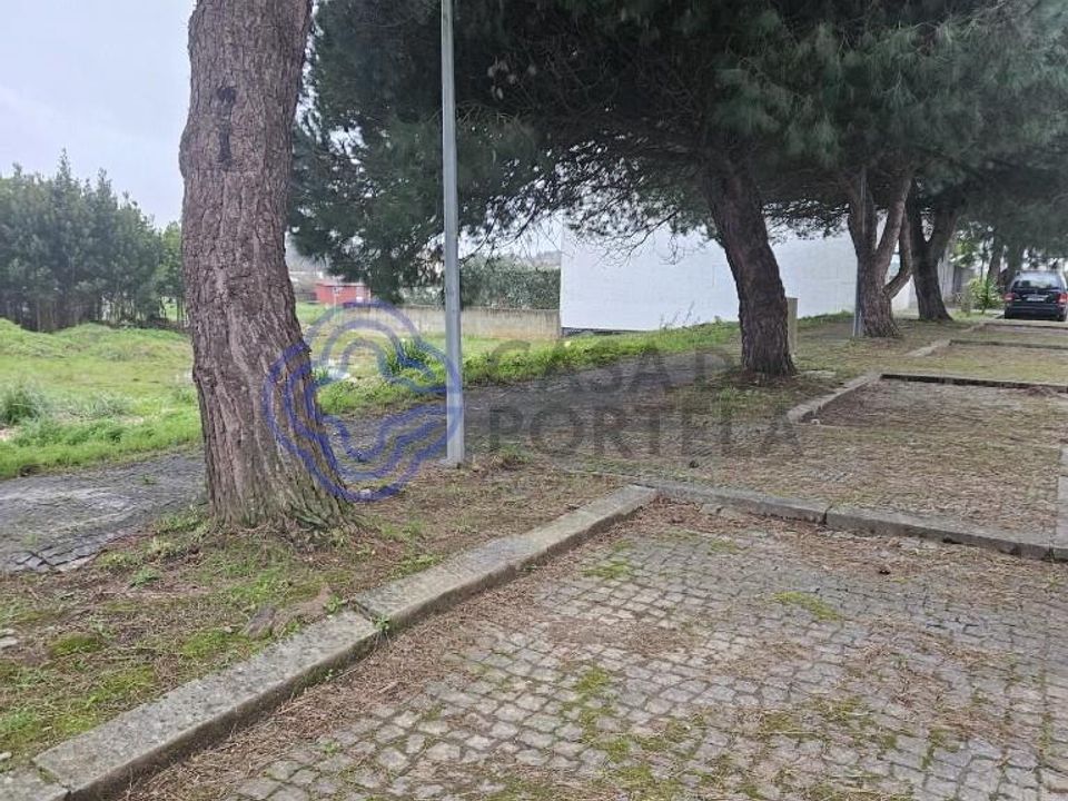 Helårsgrund i Espinho, Aveiro - foto 2