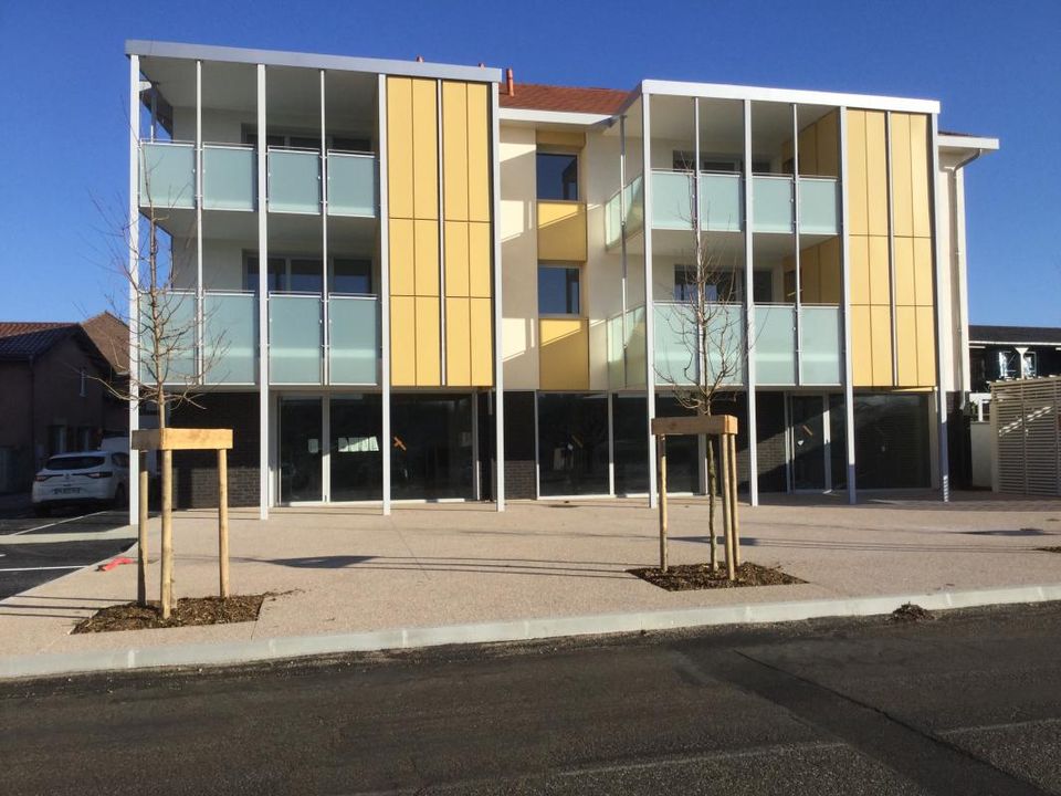 Erhvervsejendom i Sainte-Blandine, Isere - foto 2