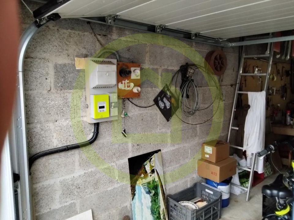 Garage i Le Plessier-sur-Saint-Just, Oise - foto 3