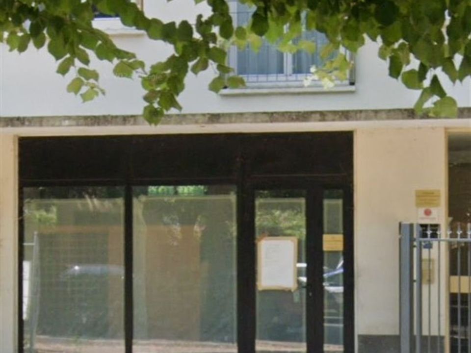 Erhvervsejendom i Saint-Cloud, Hauts-de-Seine - foto 4