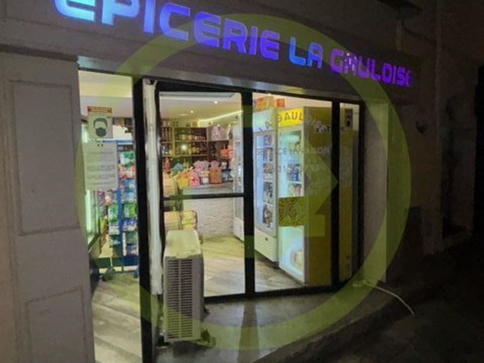 Erhvervsejendom i Clermont l'Herault, Herault - foto 3
