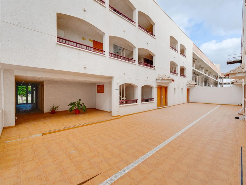 Lejlighed i Alicante, Alicante - foto 4