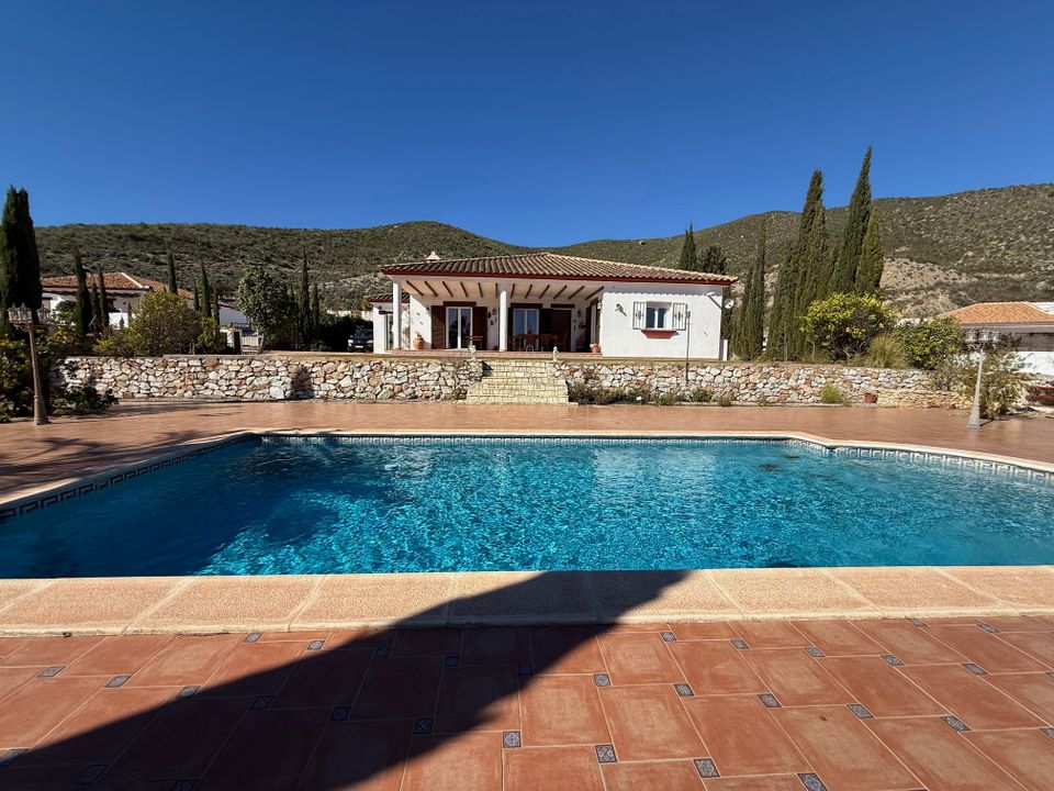 Villa i Arboleas, Almeria - bilde 1