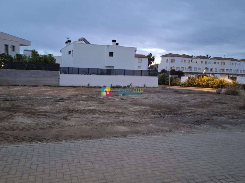 Helårsgrund i Vera, Almeria - foto 1