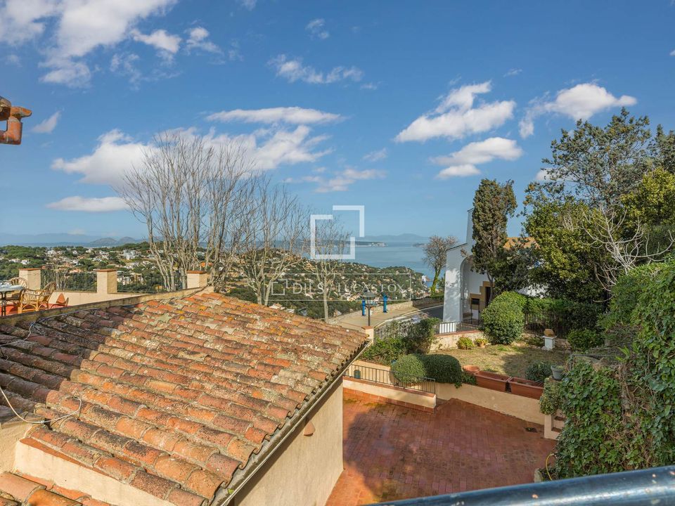 Villa i Begur, Gerona - foto 1