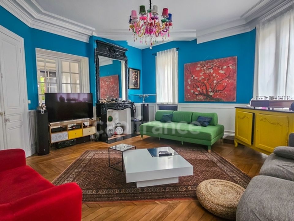Villa in Morigny-Champigny, Essonne - photo 2