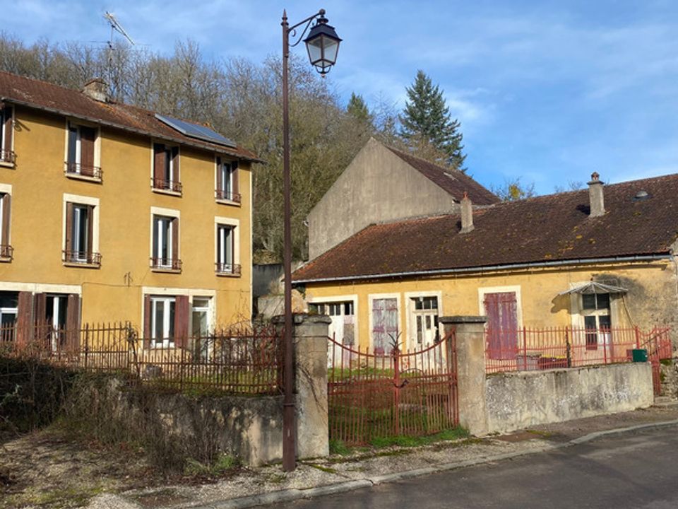 Landsbyhus i Dissangis, Yonne - foto 1