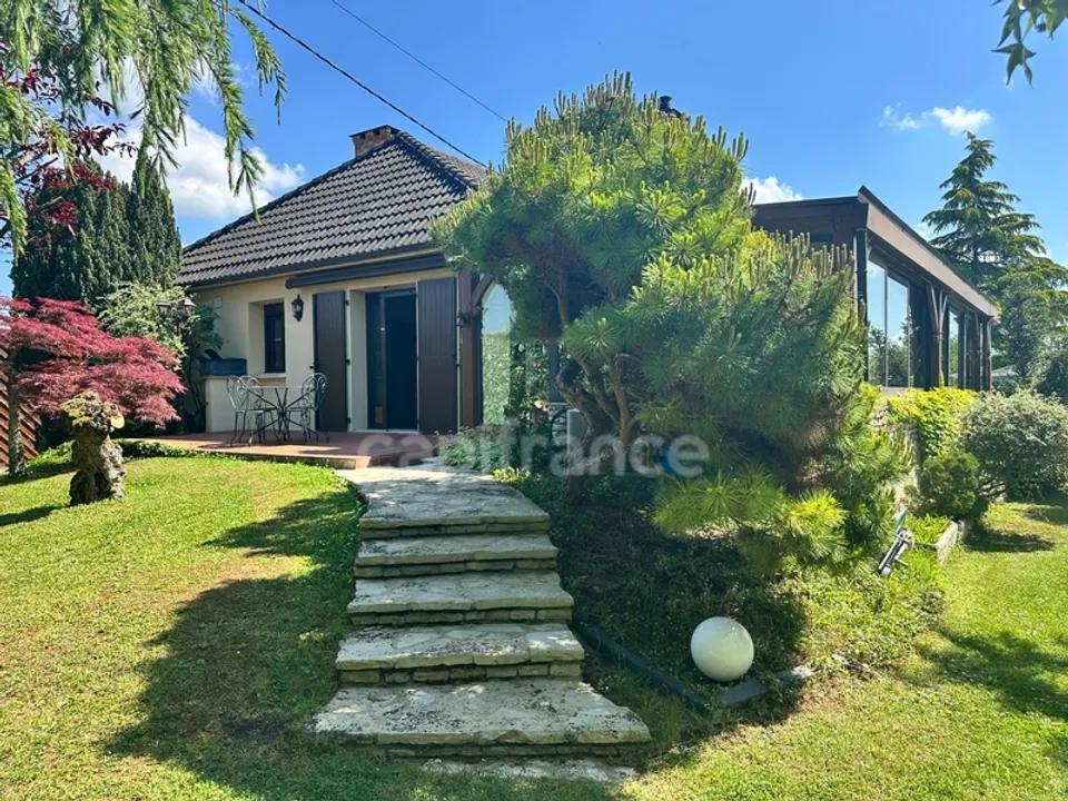 Villa i Auxerre, Yonne - foto 1