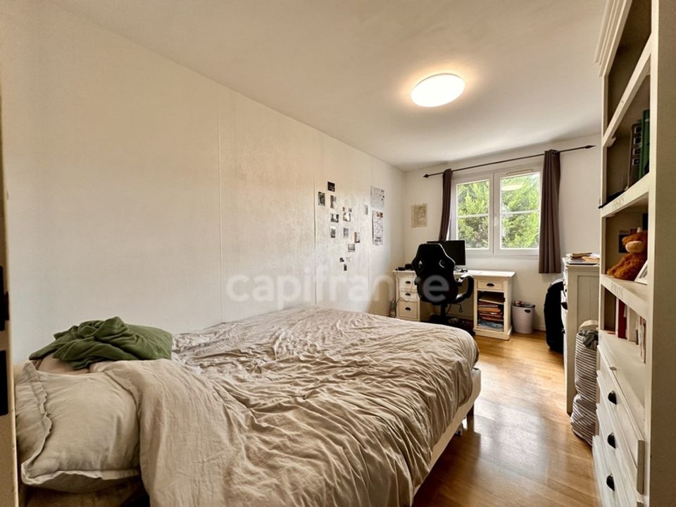 Villa i Cergy, Val-d'Oise - bilde 5