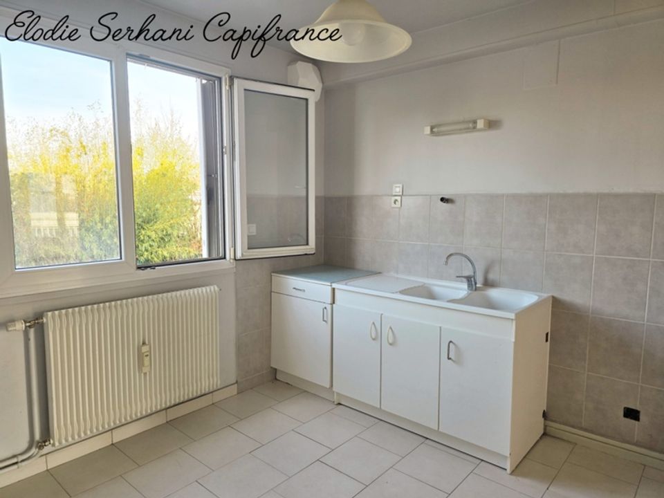 Lejlighed i Montbeliard, Doubs - foto 2
