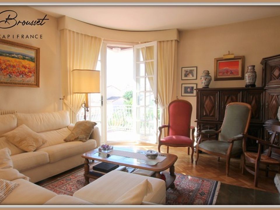 Villa i Le Boulou, Pyrenees-Orientales - foto 3
