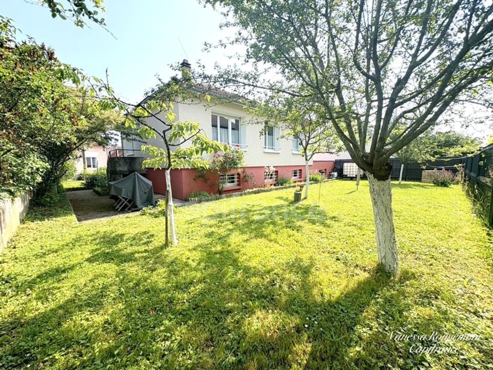 Byhus i Auxerre, Yonne - foto 2