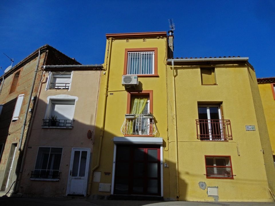Villa a Saint-Estève, Pyrenees-Orientales - foto 1