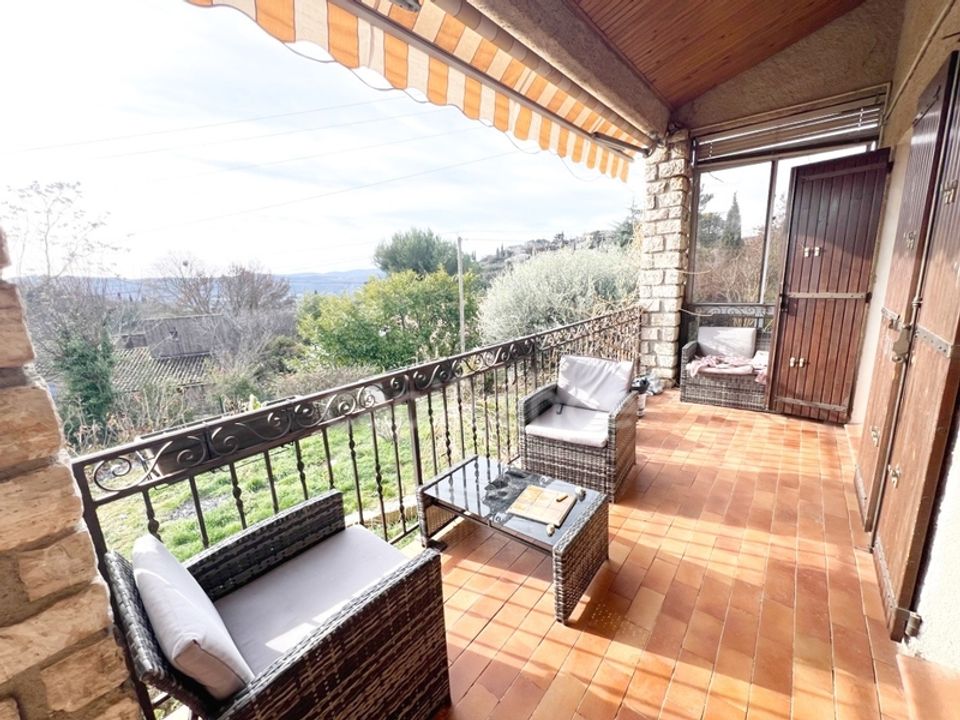 Villa i Reillanne, Alpes-de-Haute-Provence - foto 1
