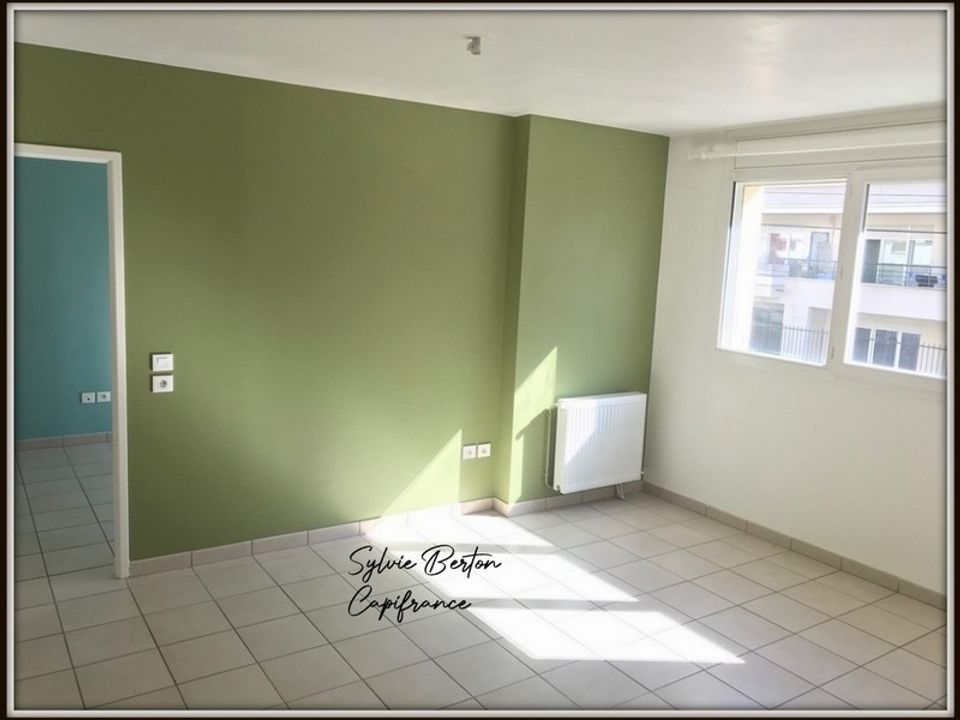 Lejlighed i Livry-Gargan, Seine-Saint-Denis - foto 2