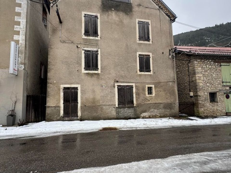 Villa i St.-Julien-en-Beauchêne, Hautes-Alpes - foto 1