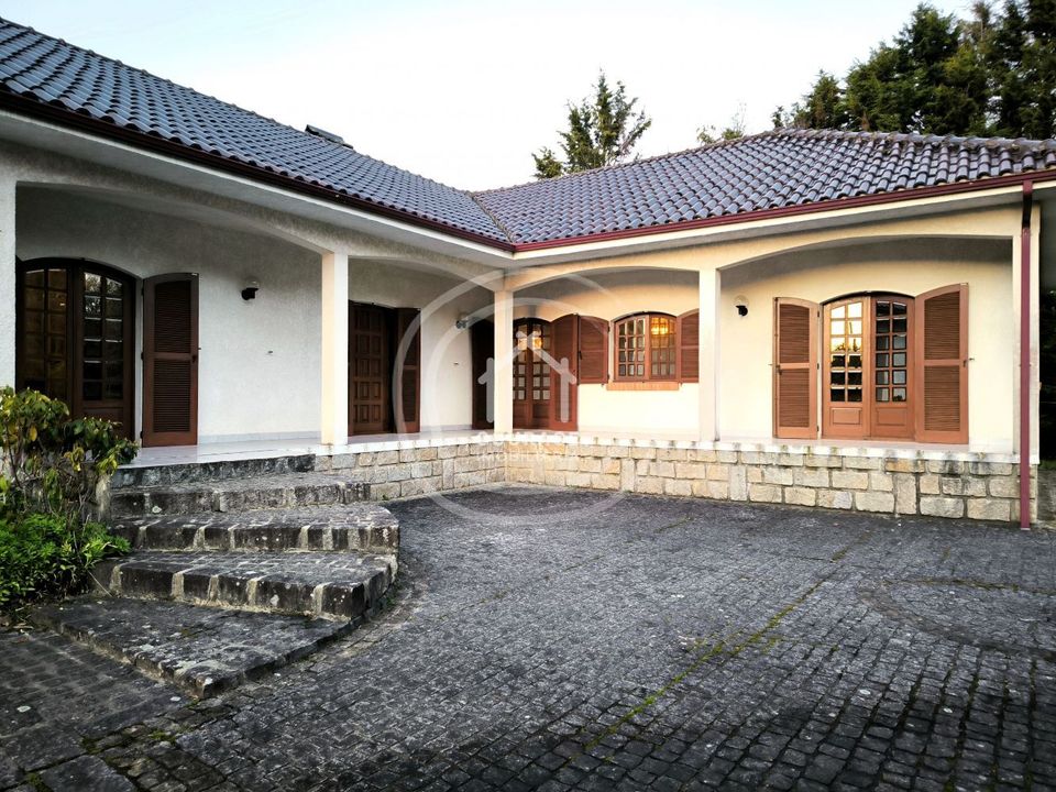 Villa in Paredes de Coura, Viana do Castelo - foto 1
