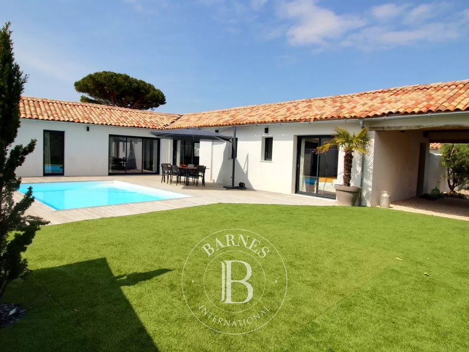 Villa i Le Bois-Plage-en-Ré, Charente-Maritime - foto 1