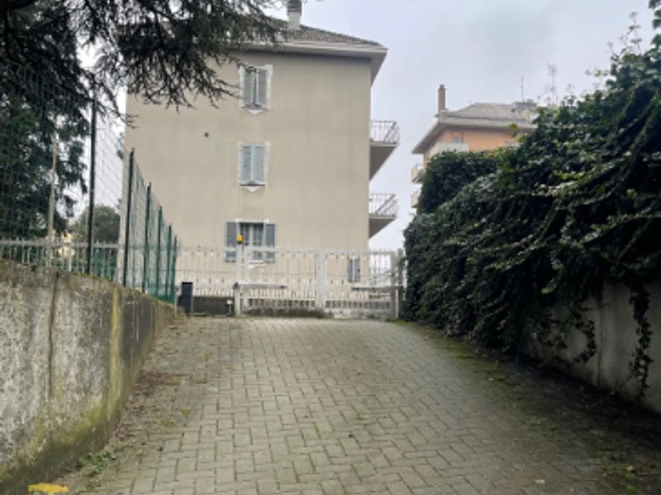 Garaż: Parma, Parma – zdjęcie 3