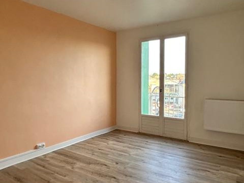 Lejlighed i Cosne-Cours-Sur-Loire, Nievre - foto 1
