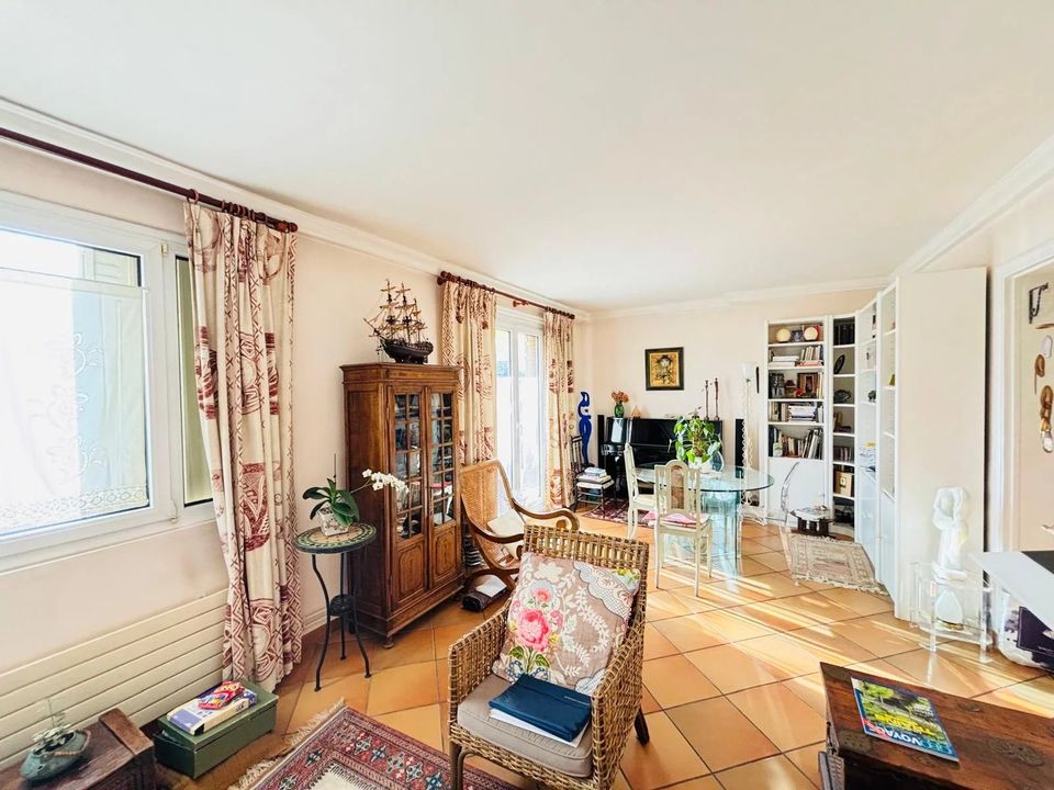 Lejlighed i Bourg-la-Reine, Hauts-de-Seine - foto 3