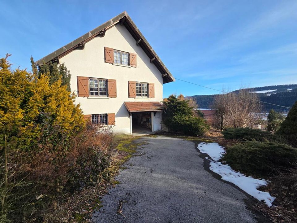 Villa i Villers-le-Lac, Doubs - foto 1