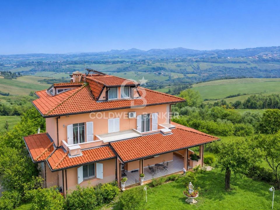 Villa i Coriano, Rimini - foto 1