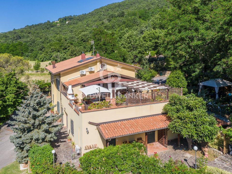 Villa i Talamello, Rimini - bilde 1