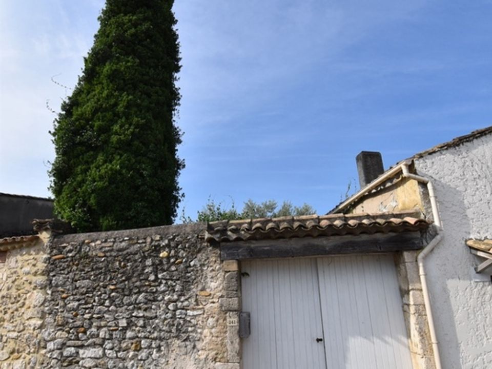 Villa i Saint-Marcel-d'Ardeche, Ardeche - foto 1