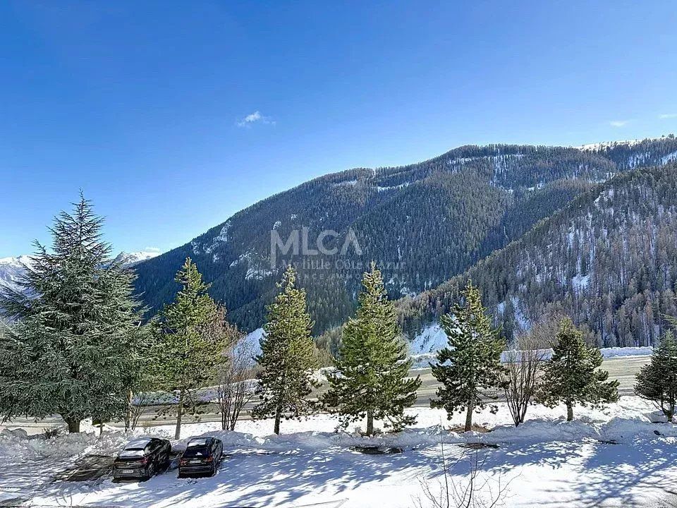 Leilighet i Saint-Étienne-de-Tinée, Alpes-Maritimes - bilde 1