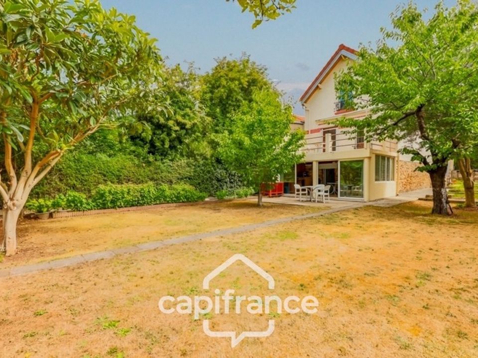 Villa i Vitry-sur-Seine, Val-de-Marne - foto 4