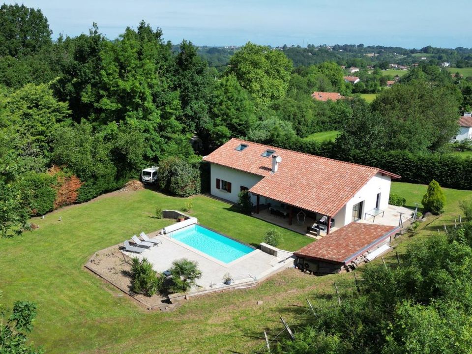 Villa i Ascain, Pyrenees-Atlantiques - bilde 1