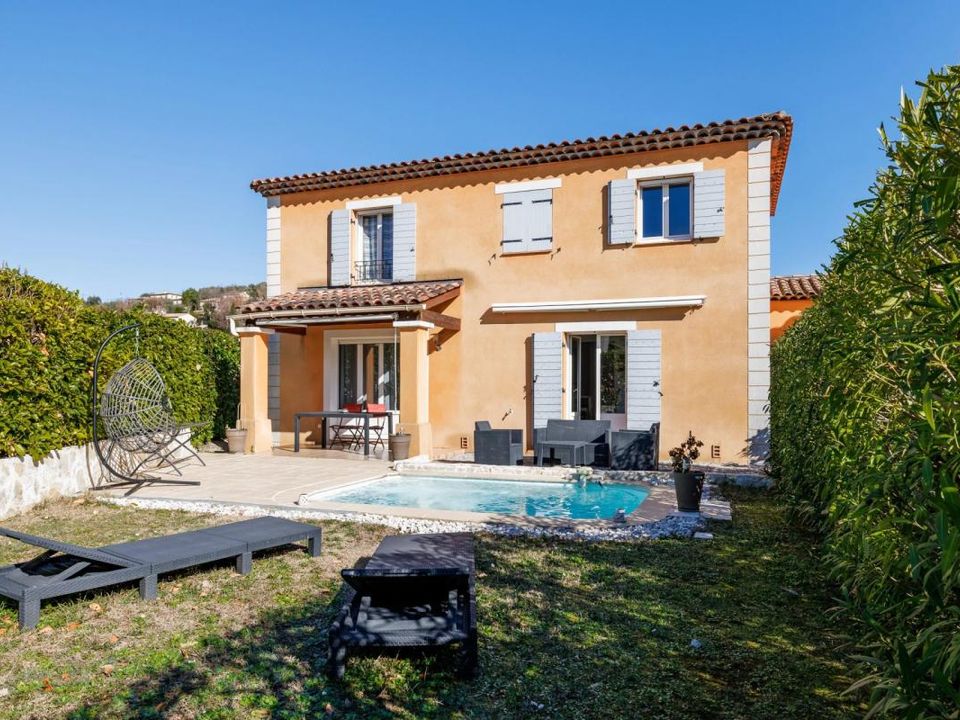 Villa i Le Rouret, Alpes-Maritimes - foto 2