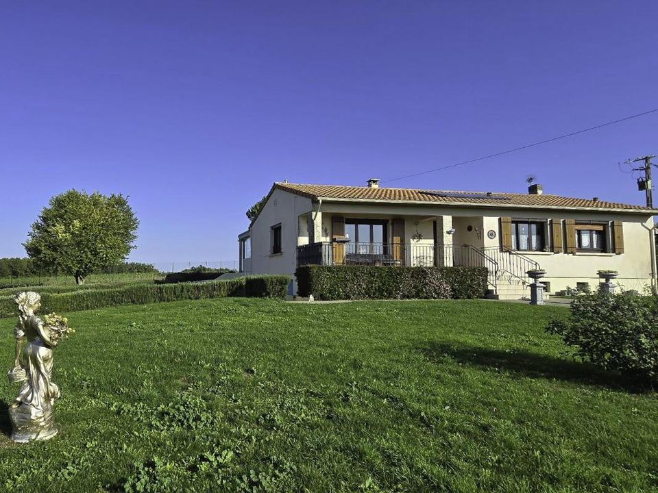 Villa i Fontaine-Chalendray, Charente-Maritime - foto 1