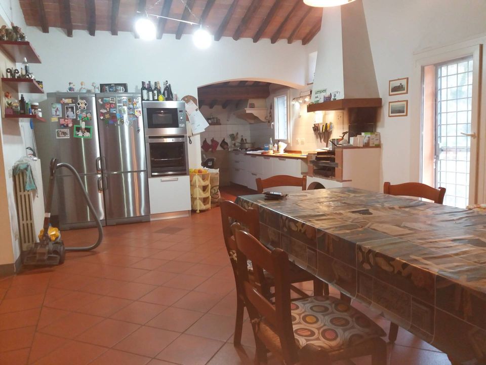Villa i San Giuliano Terme, Pisa - foto 1