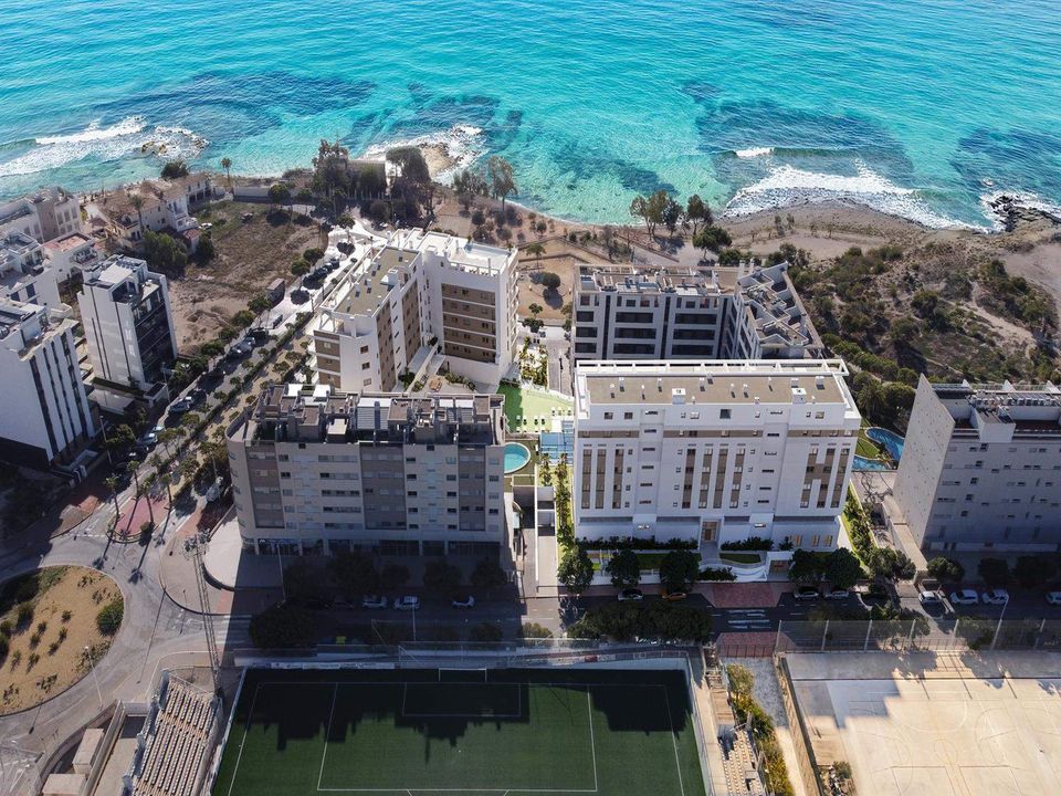 Lejlighed i Villajoyosa, Alicante - foto 1